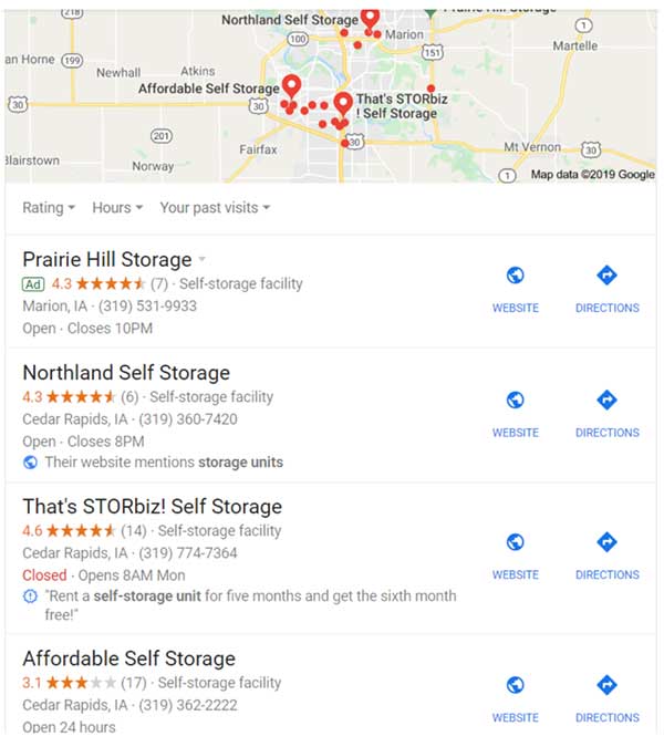 Un esempio di schede di attività commerciali locali di Google