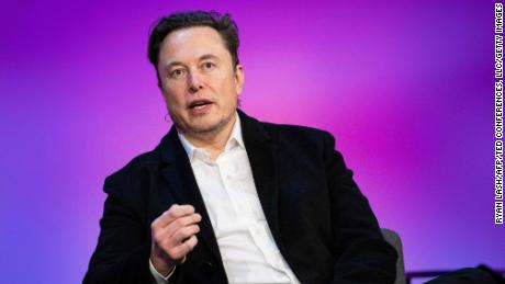 Cosa potrebbe significare l'informatore di Twitter per l'accordo di acquisizione di Elon Musk
